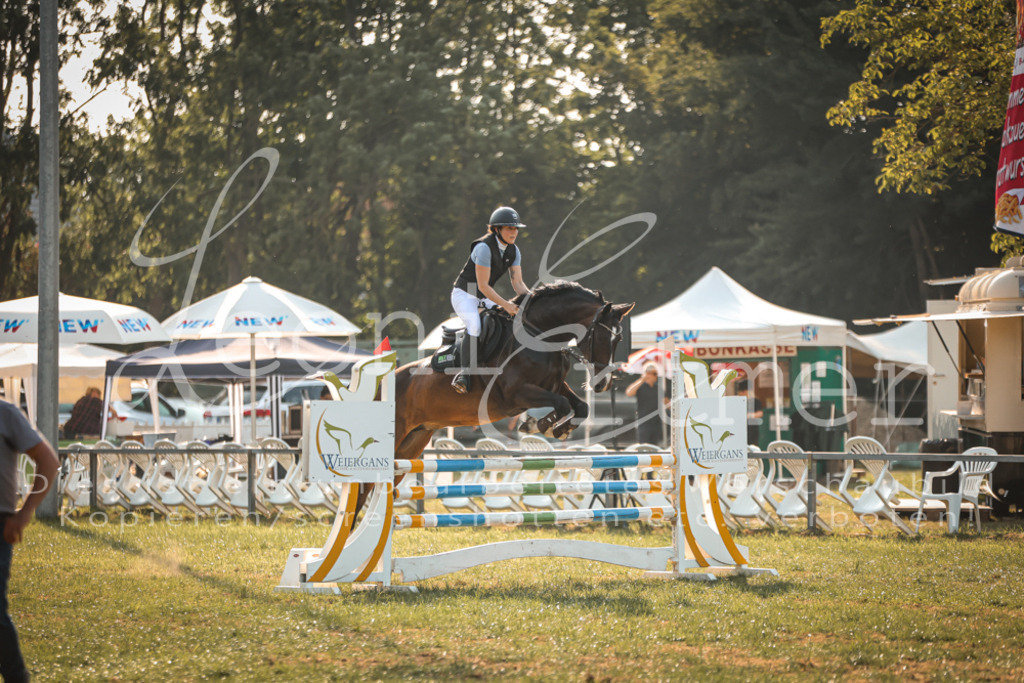 18.FrSpA00041 | Leoni Ertmer Photography - Realisiert mit Pictrs.com