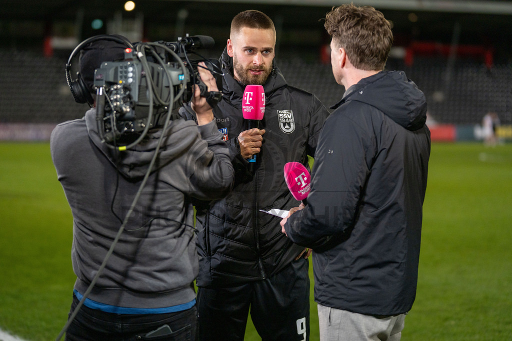VfB Stuttgart II vs. SSV Ulm 1846 Fussball, Fussball, 3. Liga, 32. Spieltag, 08.04.2026 | Lucas Roeser (SSV Ulm 1846 Fussball, #09) im Interview nach Abpfiff,VfB Stuttgart II vs. SSV Ulm 1846 Fussball, Fussball, 3. Liga, 32. Spieltag, 08.04.2026DFB regulations prohibit any use of photographs as image sequences and/or quasi-video