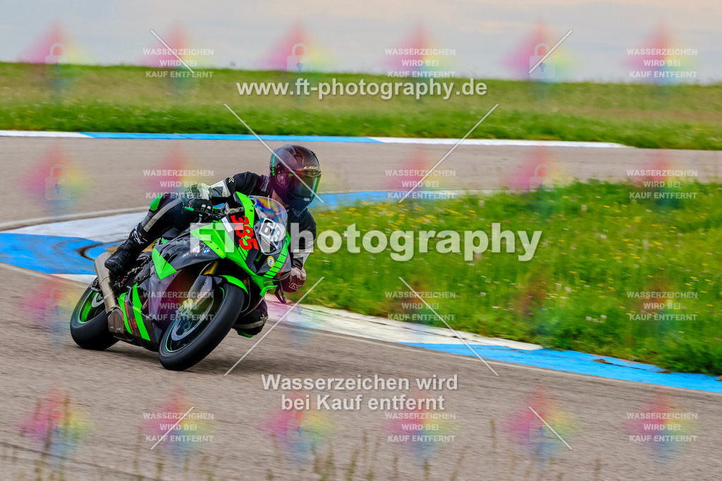 MotoTeam-1789 | Hier findet Ihr Bilder von Touristenfahrten auf der Nürburgring Nordschleife oder von anderen Veranstaltungen die ich besucht habe. Viel Spass beim Durch Schauen 