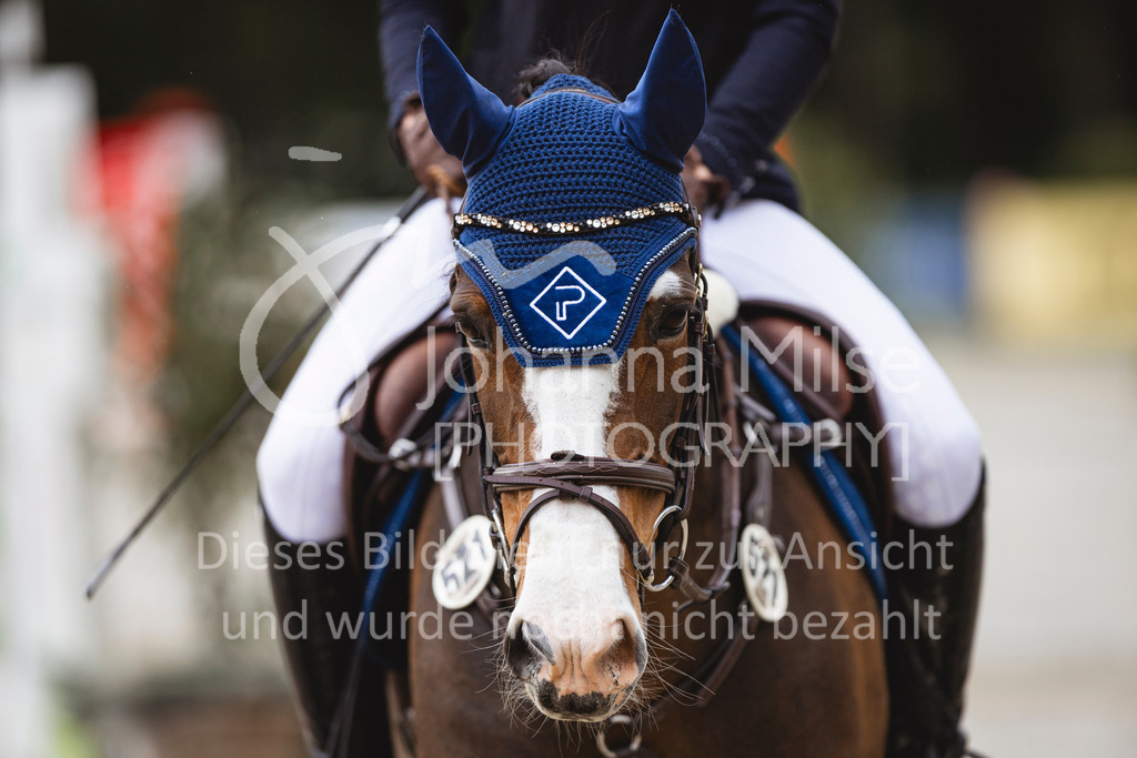 240504_PonyTrophy-132 | Deine schönsten Turniermomente als professionelle Fotos! Entdecke hochwertige Pferdesport-Fotografie im Online-Shop. Jetzt Fotos finden & bestellen!