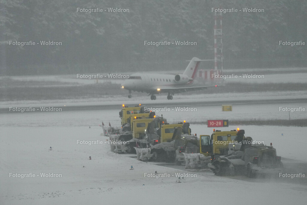 20221218  Deuschland Nuernberg - Airport-10 | Fotografie Woldron
