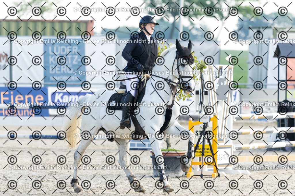 CL5A2150 | Emilia Reinking Fotografie - Realisiert mit Pictrs.com