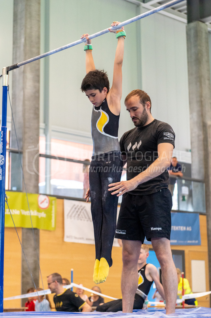 104. Zürcher Kunstturnertage Neftenbach - 15. May 2022 | 104. Zürcher Kunstturnertage Neftenbach
Turnhalle Ebni, Neftenbach
Programm 1 (P1)
Bild: Sportfotografie Markus Aeschimann | www.markus-aeschimann.ch - Realisiert mit Pictrs.com