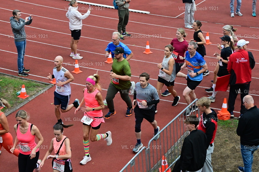 2026-08-23_Sparkassenlauf_5KM_RKrü_000084 | Die Fotografen - Realisiert mit Pictrs.com