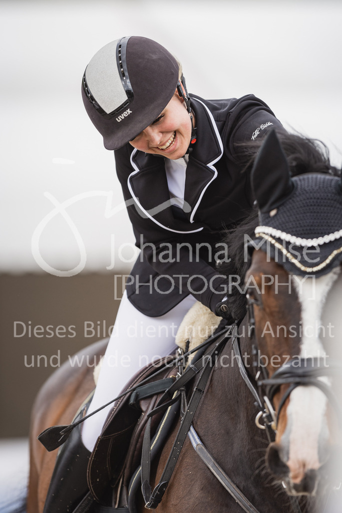 230520_MayDays_L-Spr-U25-424 | Deine schönsten Turniermomente als professionelle Fotos! Entdecke hochwertige Pferdesport-Fotografie im Online-Shop. Jetzt Fotos finden & bestellen!