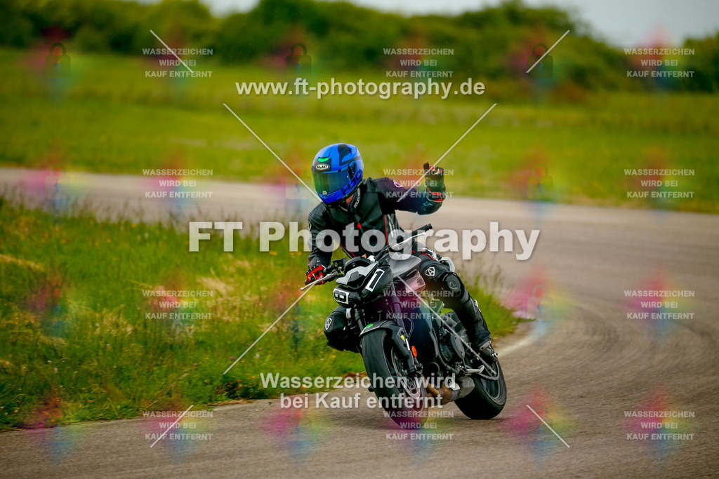 _MOT2693 | Hier findet Ihr Bilder von Touristenfahrten auf der Nürburgring Nordschleife oder von anderen Veranstaltungen die ich besucht habe. Viel Spass beim Durch Schauen 