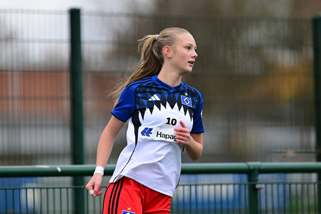 Fußball I Juniorinnen I Saison 2025-2026 I Regionalliga Nord I 7. Spieltag I Hamburger SV U17 - SpVg Aurich U17 I 01933 | Der Sportfotograf. - Realisiert mit Pictrs.com