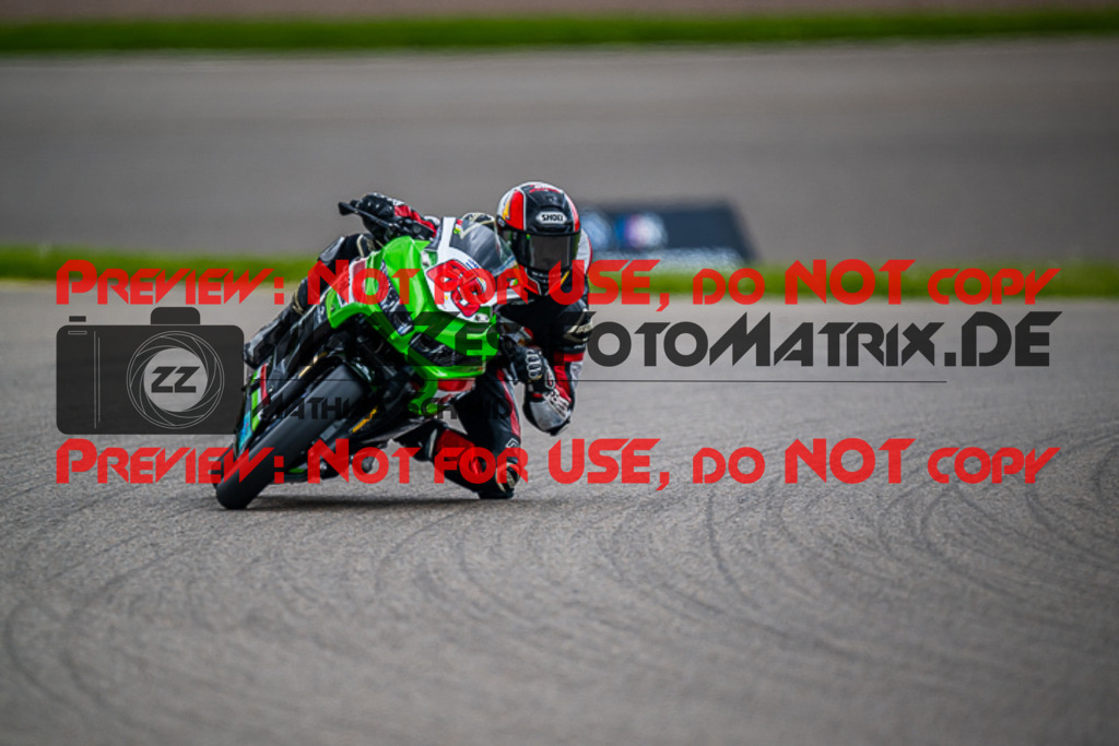 MaZZes_Fotomatrix_20230513_6007705_7032 | SSP300