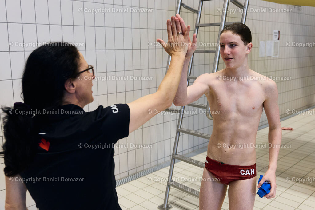 IYDMD2025_20250426122423_R62_7249_1 | Fotograf aus Berlin. Sport-, Event- und Porträtfotografie. In Zeiten sich immer weiter verbreitender Bildgeneration durch KI lege ich meinen Fokus auf authentische Darstellungen. - Realisiert mit Pictrs.com