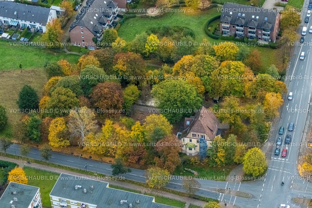 Hamm221011731 | Luftbild, Grünflächen Ostwennemarstraße, Kindergarten Villa Kunterbunt im Waldstück Ecke Alter Uentroper, Herbstfarben, Uentrop, Hamm, Ruhrgebiet, Nordrhein-Westfalen, Deutschland