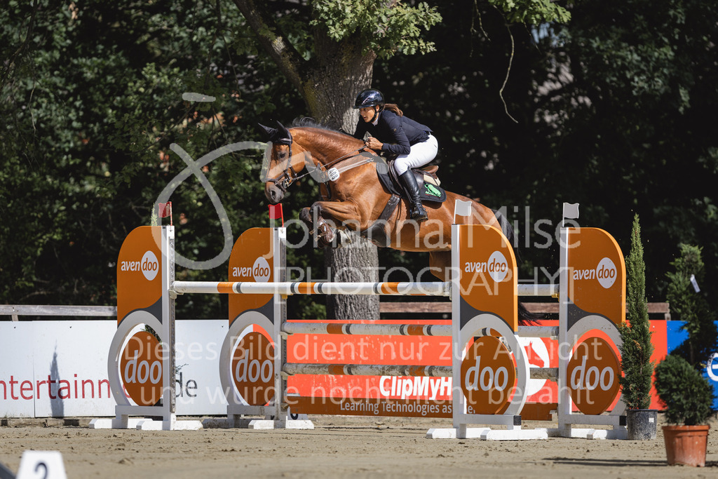 230826_Delbrueck_Youngster-M-541 | Deine schönsten Turniermomente als professionelle Fotos! Entdecke hochwertige Pferdesport-Fotografie im Online-Shop. Jetzt Fotos finden & bestellen!