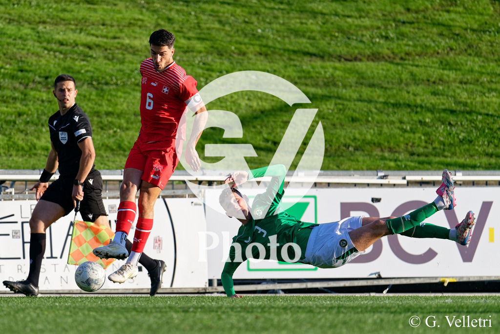 UEFA Region's Cup - Vaud v Munster | Tom Boillot (6 Vaud) controls the ball (action) during the UEFA Region's Cup game between Vaud and Munster at Centre Sportif de Colovray in Nyon, Switzerland 