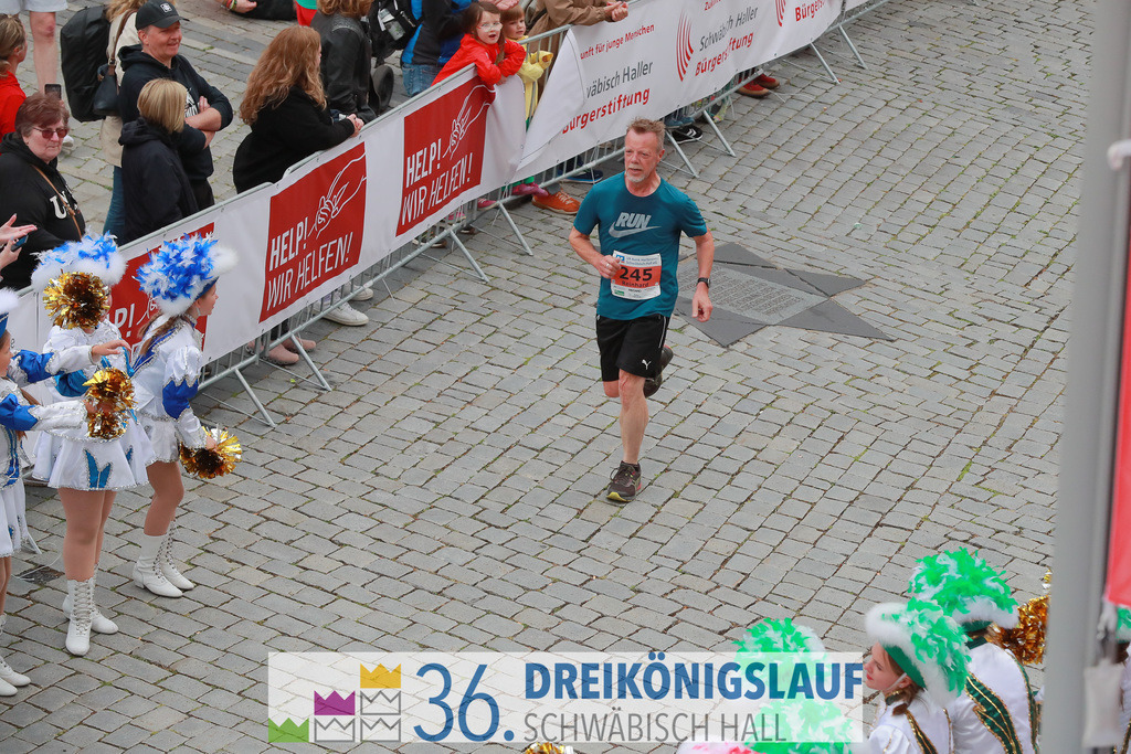 VR Bank Hauptlauf 10km | 3königslauf 2022 VR Bank Hauptlauf - Realisiert mit Pictrs.com