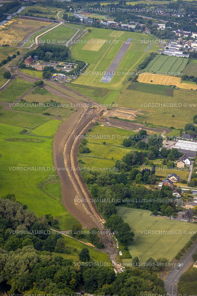Hamm220601901 | Luftbild, Flugplatz Hamm-Lippewiesen Start- und Landebahn, Lippeumbau, Heessen, Hamm, Ruhrgebiet, Nordrhein-Westfalen, Deutschland