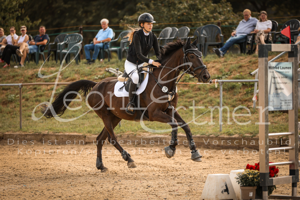 27.SaSpMA00128 | Leoni Ertmer Photography - Realisiert mit Pictrs.com