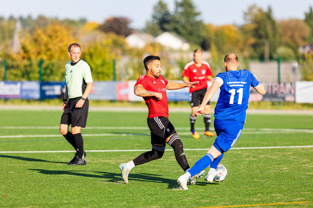 SG Morshausen - SV Blankenrath | Sportfotografie Hermann-Josef Stoffel - Realisiert mit Pictrs.com
