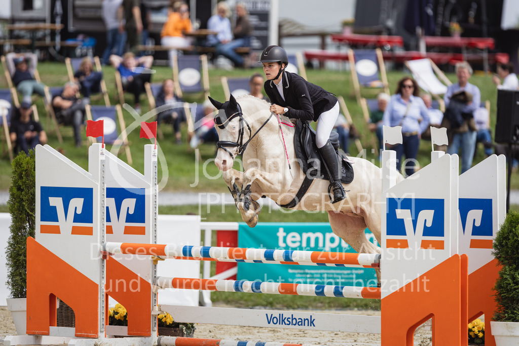 230728_BHO_A1-Stil-1-236 | Deine schönsten Turniermomente als professionelle Fotos! Entdecke hochwertige Pferdesport-Fotografie im Online-Shop. Jetzt Fotos finden & bestellen!