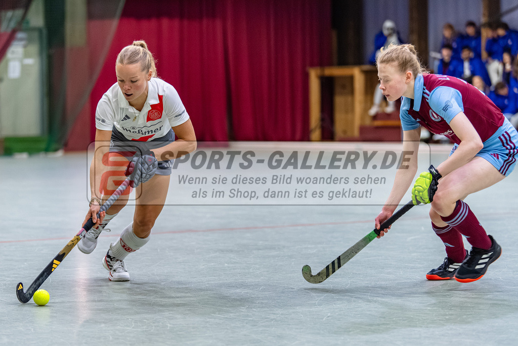 SM_2025-01-10_D5_-46 | 1.Bundesliga Hallenhockey  (W) UHC - DCADA  / 2:8 (0:2)