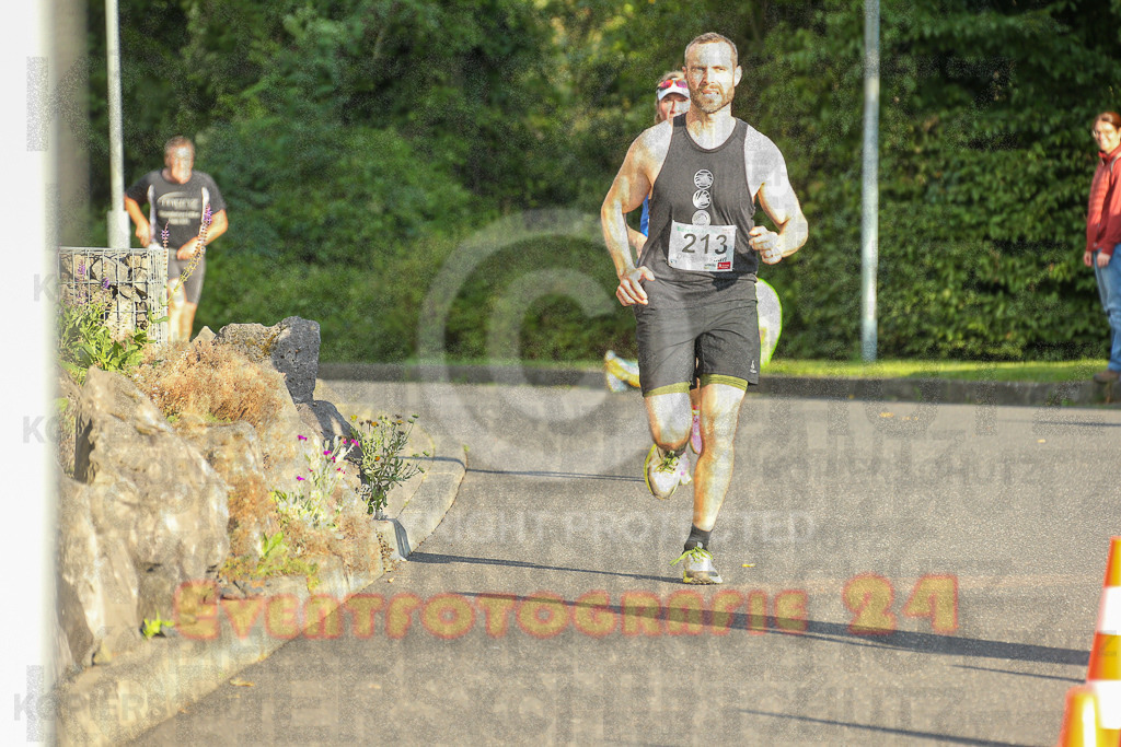250801_1917_EX1_7538 | Sportfotografie im Rhein-Sieg Kreis, Köln, Bonn, NRW, Rheinland Pfalz, Hessen, etc. Unser Tätigkeitsfeld umfasst den Laufsport vom Volkslauf über den Marathon, Duathlon, Triathon bis zum Ultralauf wie Kölnpfad Ultra oder Schindertrail.