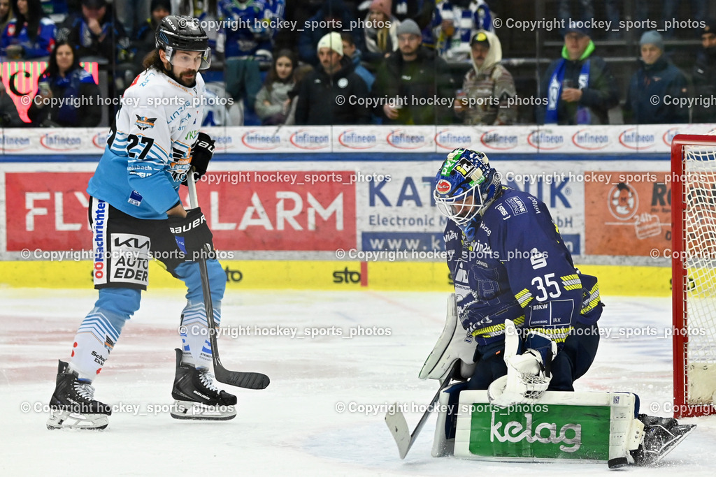 EC IDM WÄRMEPUMPEN VSV vs. Steinbach Black Wings Linz | #27 Shawn St-Amant Black Wings Linz, #35 Joe Cannata EC VSV, EC IDM WÄRMEPUMPEN VSV vs. Steinbach Black Wings Linz, EC IDM WÄRMEPUMPEN VSV vs. Steinbach Black Wings Linz am 28.11.2025 in Villach (Stadthalle Villach), Austria, (Photo by Bernd Stefan)