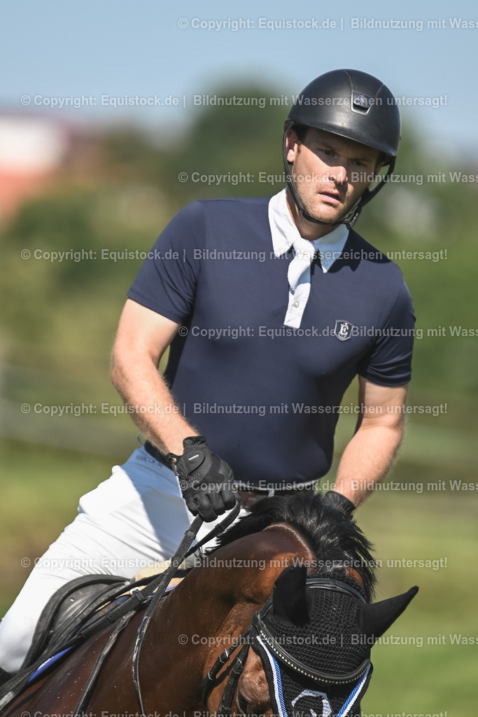 20230908_21_Punktespringen_M_0115 | equistock