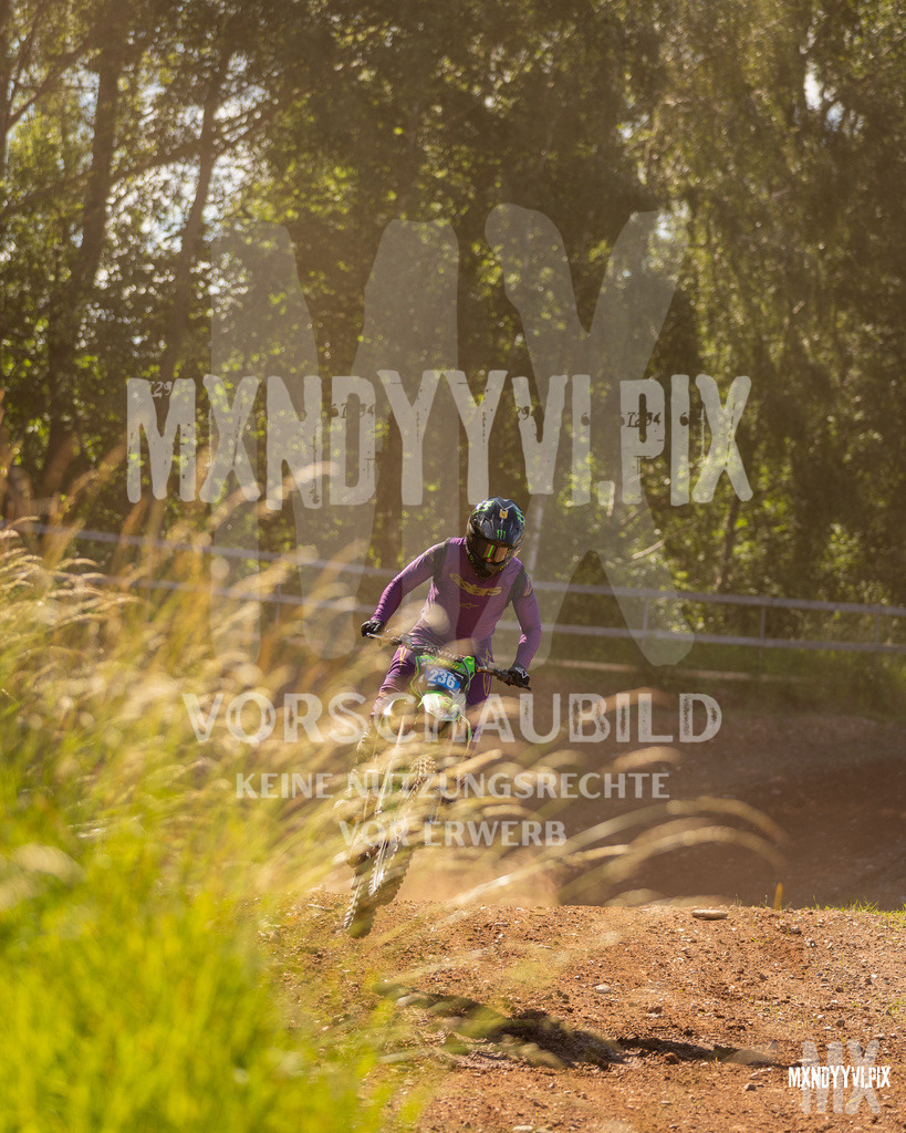 866A0853 | mxndyyvipix