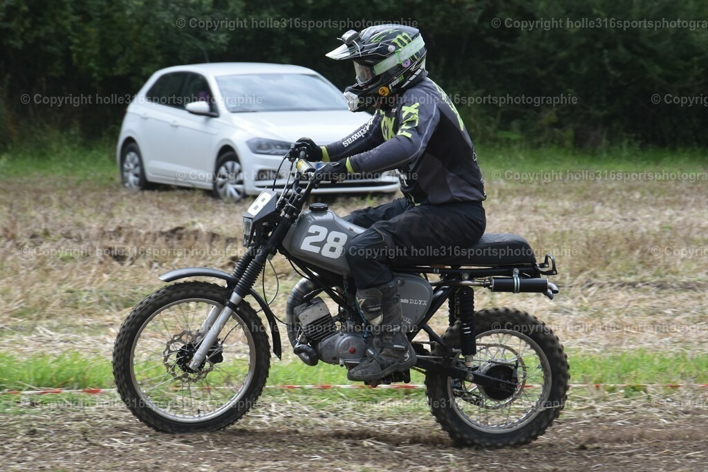 DSC_0032_01 (2) | Sportfotografie , Motorsport, Motoross, Reitsport, Mointainbike, Enduro,
Landschaft , Outdoor, Eventfotografie, Landschaft, Bilder online bestellen - Realisiert mit Pictrs.com