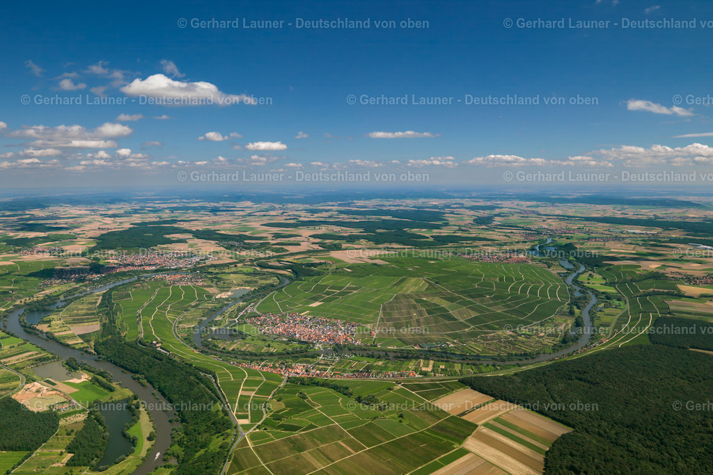 2737263 | Weinberge auf der Weininsel zw. Sommerach und Nordheim