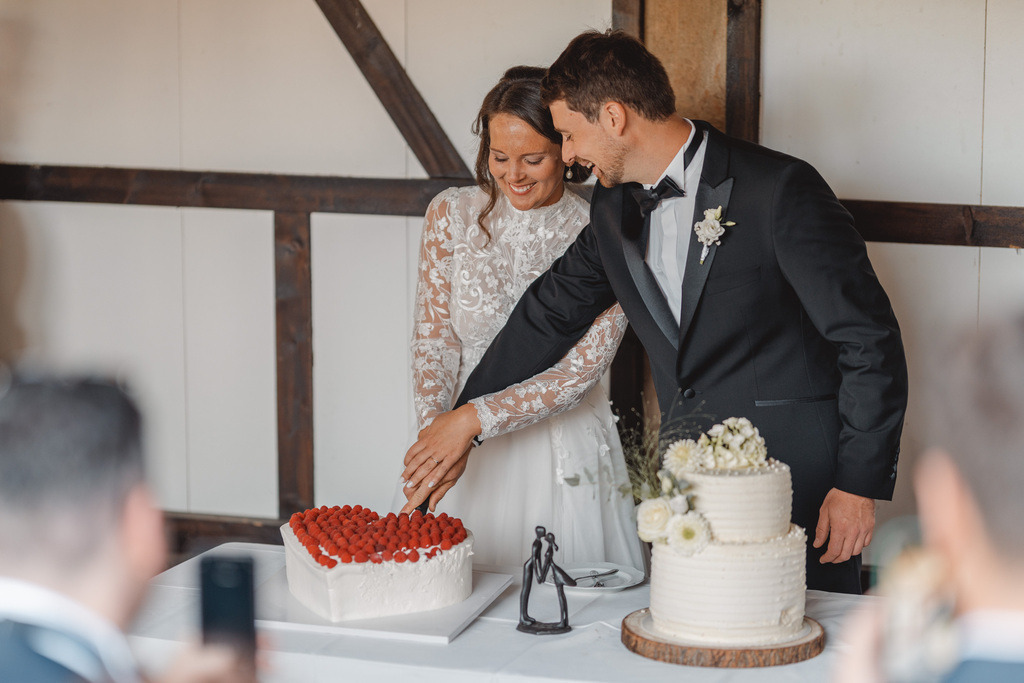 Hochzeitbilder Hochzeitsfotografie _fotozauberkoblenz.de-1 | Entdecken Sie unsere Fotografiedienstleistungen und Fotogeschenke - perfekt für jeden Anlass. Bestellen Sie jetzt Ihre individuelle Leinwand oder Fotoabzüge.