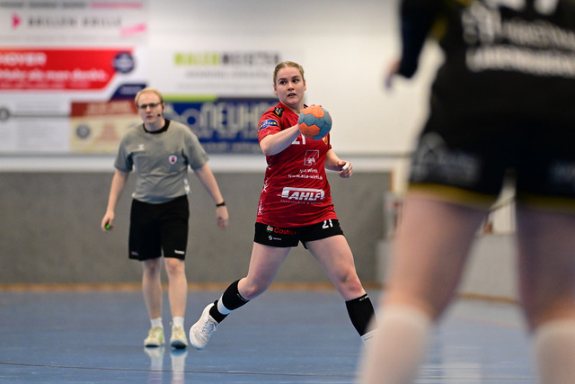 Handball I Frauen I Saison 2025-2026 I Regionalliga I 10. Spieltag I TSV Ellerbek - Lauenburger SV I 30705 | Der Sportfotograf. - Realisiert mit Pictrs.com