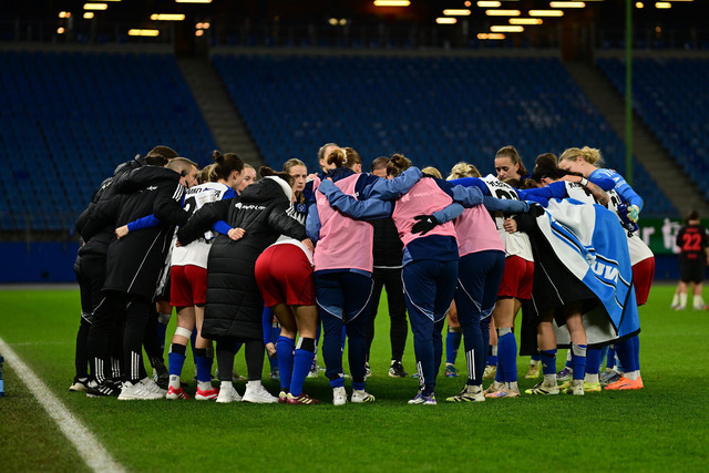 Fußball I Frauen I Saison 2025-2026 I DFB-Pokal I Achtelfinale I Hamburger SV - Bayer 04 Leverkusen I 17633 | Der Sportfotograf. - Realisiert mit Pictrs.com