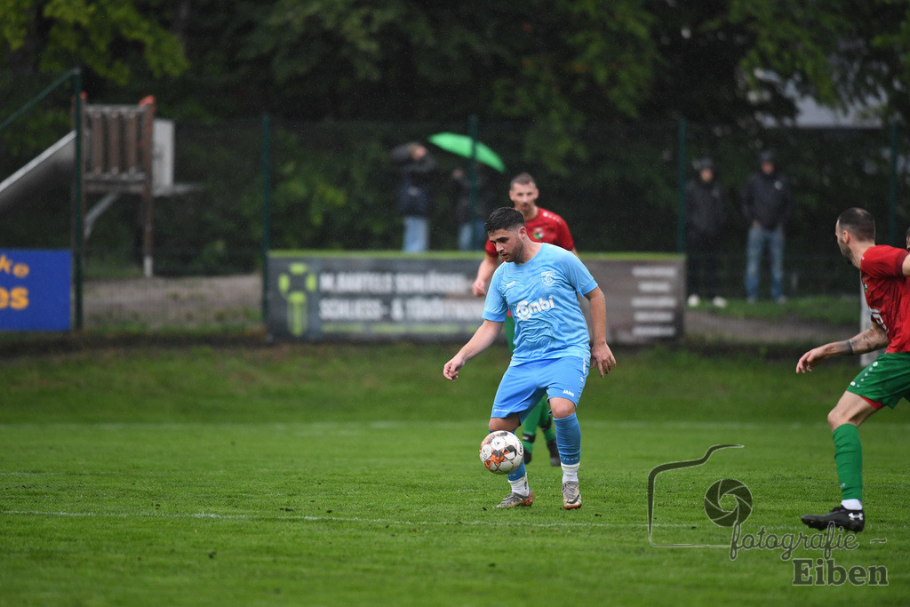 BV Bockhorn-SG FriPe | Relegation zur Kreisliga; BV Bockhorn (weiß)-SG FriPe (rot) am 05.06.2025 in Oldenburg/Ofenerdiek (Lagerstraße), Photo: Philip Eiben 2025 - Realisiert mit Pictrs.com