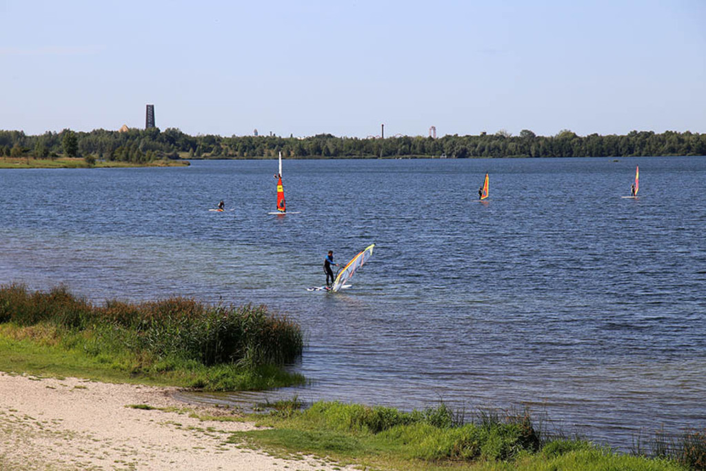 Foto: Leipzig - Markkleeberger See | Das Team hinter BILDLEXIKON LEIPZIG bündelt historische wie aktuelle Informationen über die Stadt Leipzig in Text und Bild auf einer Plattform und stellt diese der interessierten Öffentlichkeit zur Verfügung.