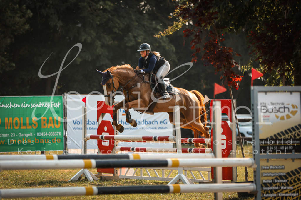 18.FrSpA00058 | Leoni Ertmer Photography - Realisiert mit Pictrs.com