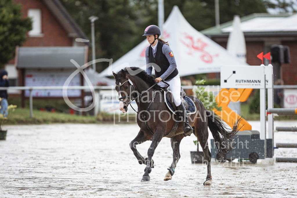 240615_CoesfeldLette_Stil-A-155 | Deine schönsten Turniermomente als professionelle Fotos! Entdecke hochwertige Pferdesport-Fotografie im Online-Shop. Jetzt Fotos finden & bestellen!