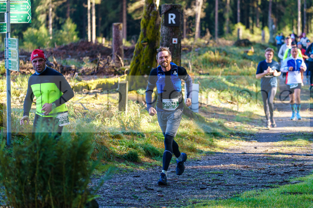 Herbstlauf 2024 | Rennsteig-Herbstlauf von Neuhaus am Rennweg nach Masserberg am 6. Oktober 2024