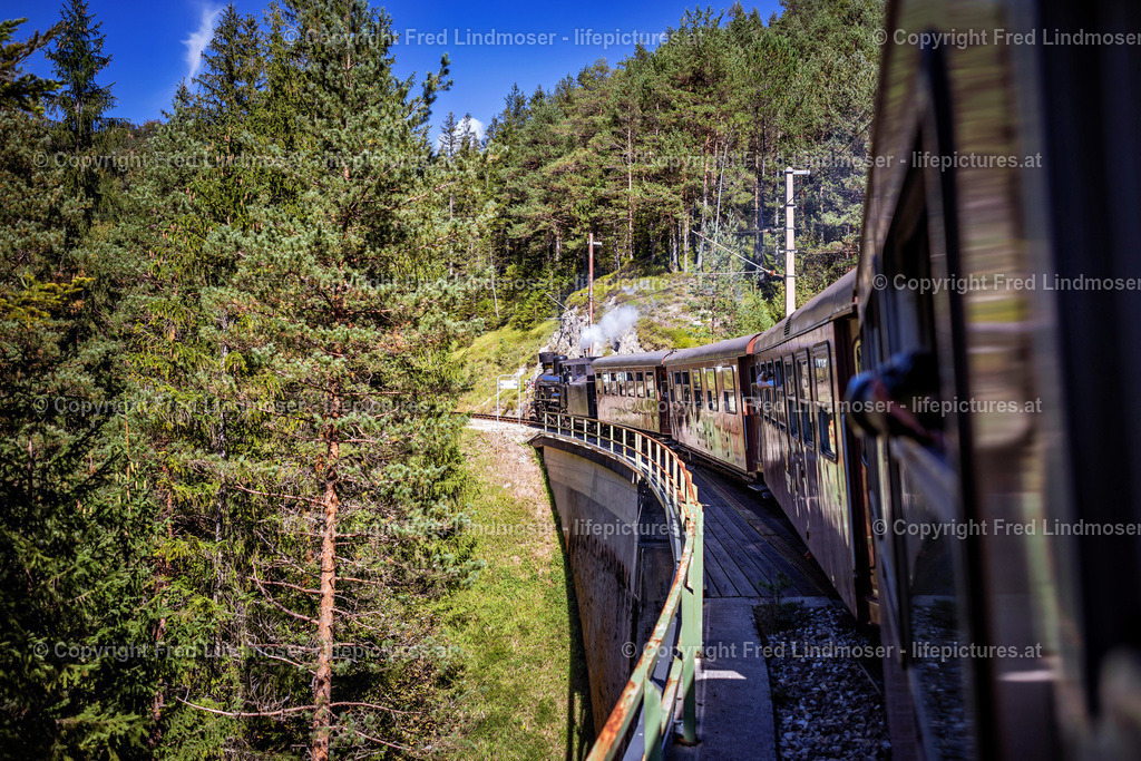 Familienfest Bahnhof Mariazell NOEVOG-42913 | Fotos und Fotoprodukte - Realisiert mit Pictrs.com