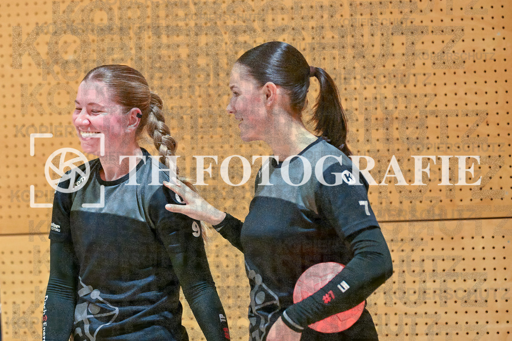 GER, SG Maulburg/Steinen - TuS Helmlingen, Frauen-Handball, Oberliga Suedbaden, 19. Spieltag, Saison 2024/2025, 23.03.2025 | Tamara Posovzky (SG Maulburg/Steinen, #09), Lena Marie Hlawarschek (SG Maulburg/Steinen, #07)GER, SG Maulburg/Steinen - TuS Helmlingen, Frauen-Handball, Oberliga Suedbaden, 19. Spieltag, Saison 2024/2025, 23.03.2025Foto: TH Fotografie/Thomas Hess