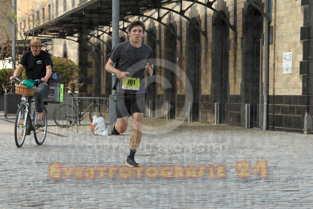 250920_1510_EV4_8193 | Sportfotografie im Rhein-Sieg Kreis, Köln, Bonn, NRW, Rheinland Pfalz, Hessen, etc. Unser Tätigkeitsfeld umfasst den Laufsport vom Volkslauf über den Marathon, Duathlon, Triathon bis zum Ultralauf wie Kölnpfad Ultra oder Schindertrail.