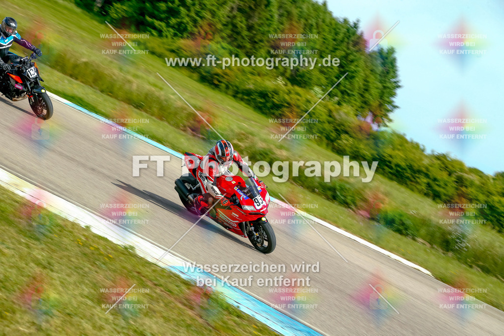 _MOT0814 | Hier findet Ihr Bilder von Touristenfahrten auf der Nürburgring Nordschleife oder von anderen Veranstaltungen die ich besucht habe. Viel Spass beim Durch Schauen 