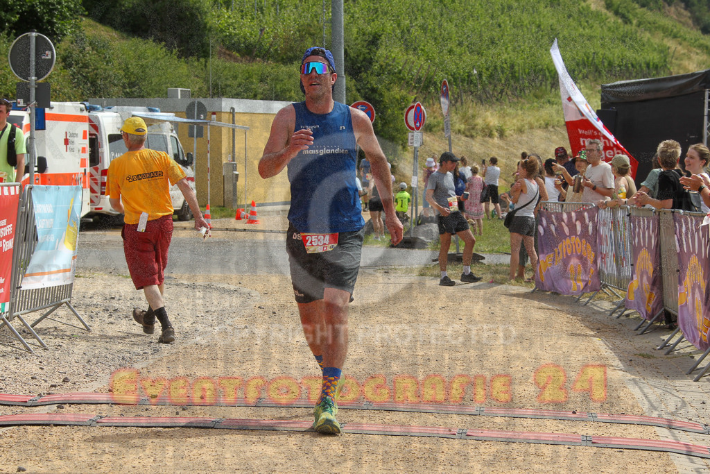 250614_1122_EV4_8859 | Sportfotografie im Rhein-Sieg Kreis, Köln, Bonn, NRW, Rheinland Pfalz, Hessen, etc. Unser Tätigkeitsfeld umfasst den Laufsport vom Volkslauf über den Marathon, Duathlon, Triathon bis zum Ultralauf wie Kölnpfad Ultra oder Schindertrail.