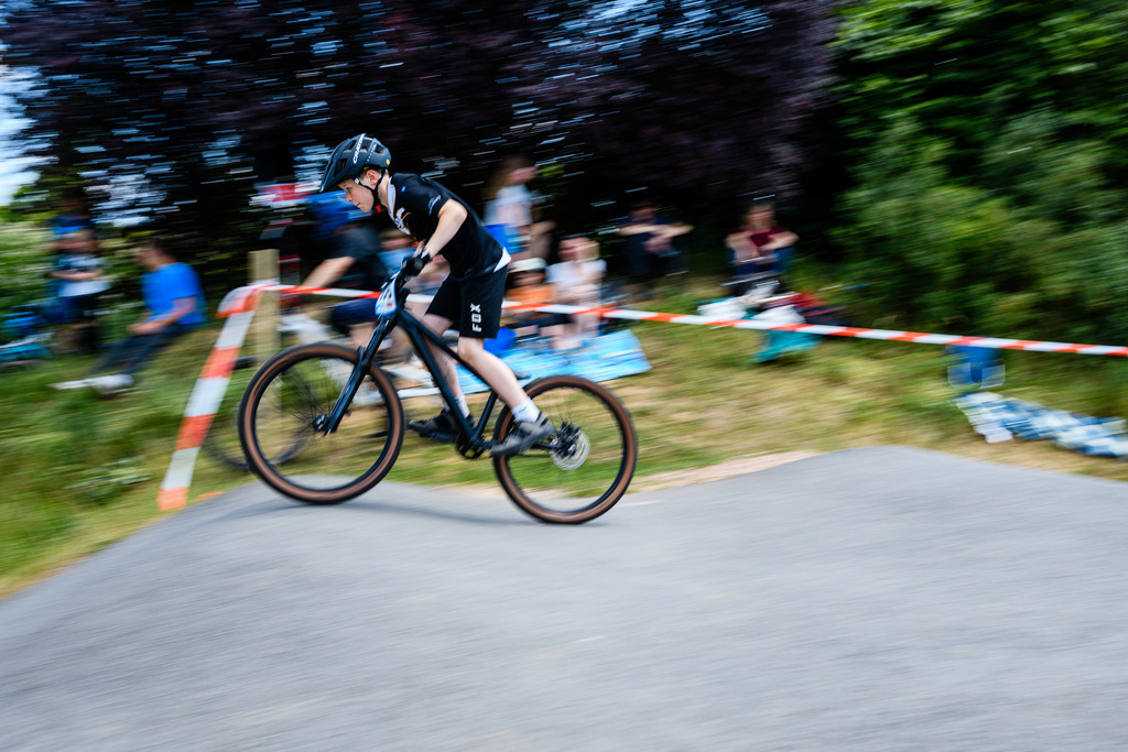 2025.05.31_869_7863-Eugen | German Pumptrack Series - Realisiert mit Pictrs.com