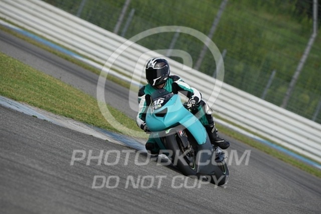 2024_08_05_PBK_12518 | Sportfotografie; SlowMotion; Video; Rennstrecke; Hafeneger; Speer; Racing; RSE; BMW; CBO; Trackday; Motorsportarena; Hockenheimring; Brno; Most; Barcelona; Valencia