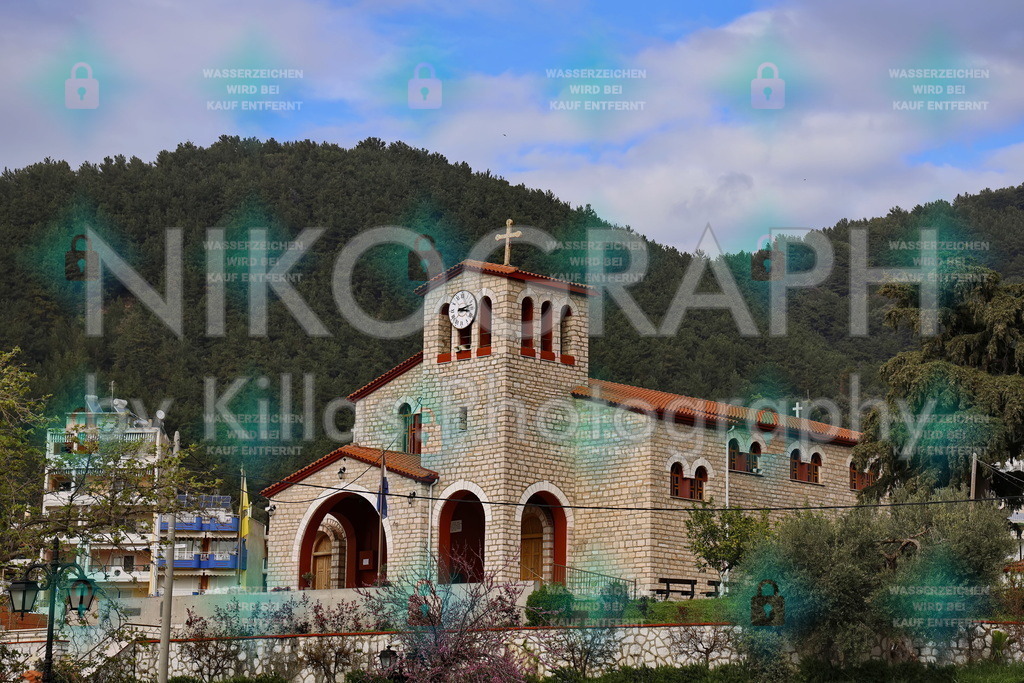 Ευαγγελισμός της Θεοτόκου (Evangelismos tis Theotokou) | Die Kirche Ευαγγελισμός της Θεοτόκου (Evangelismos tis Theotokou) an der Hafenpromenade der Hafenstadt Igoumenitsa.
