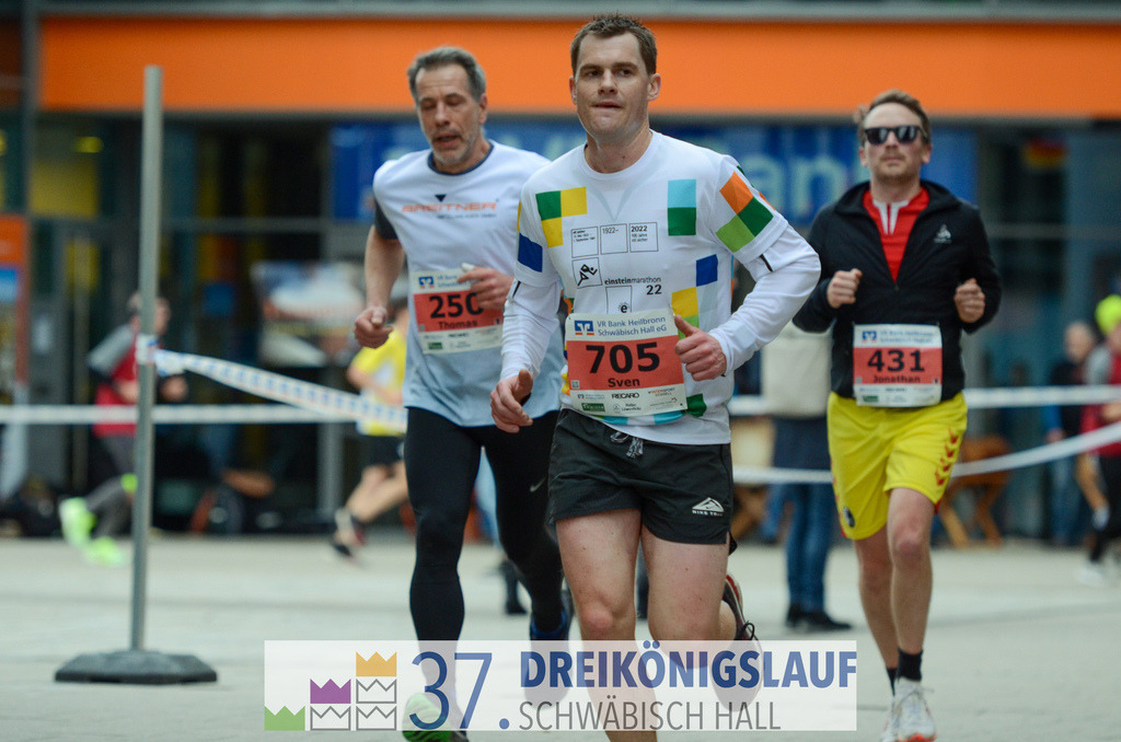 VR Bank Hauptlauf 10000m | 3 Koenigslauf 2023 - Realisiert mit Pictrs.com