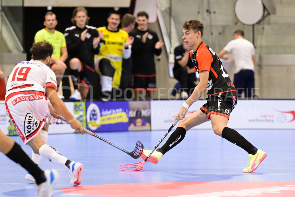 HC Rychenberg vs. Floorball Köniz - 28. August 2022 | HC Rychenberg vs. Floorball Köniz
AXA Arena, Winterthur
Severin Ott (#12 HC Rychenberg)
Bild: Sportfotografie Markus Aeschimann | www.markus-aeschimann.ch - Realisiert mit Pictrs.com