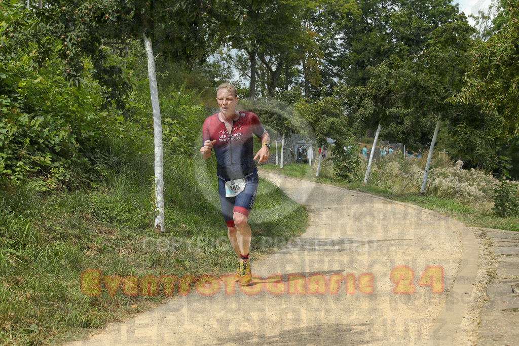 250824_1340_EX1_3213 | Sportfotografie im Rhein-Sieg Kreis, Köln, Bonn, NRW, Rheinland Pfalz, Hessen, etc. Unser Tätigkeitsfeld umfasst den Laufsport vom Volkslauf über den Marathon, Duathlon, Triathon bis zum Ultralauf wie Kölnpfad Ultra oder Schindertrail.