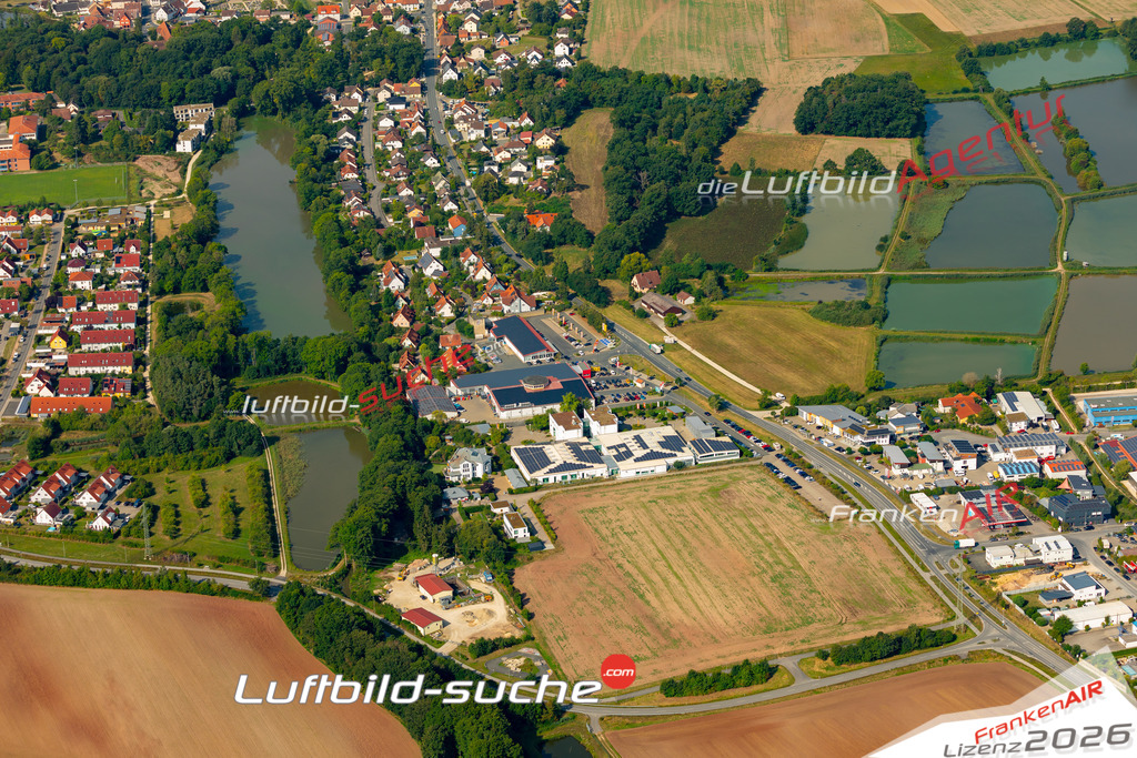 Das Luftbild zeigt :  Weisendorf - Die Luftaufnahme wurde 2024 vom UL-Flugzeug aus erstellt ( keine Drohne ) - Hochauflösende Luftaufnahme - Für grossformatige Ausdrucke geeignet. Die Geschenkidee !Mit Lizenz und Bildrechte bestellbar