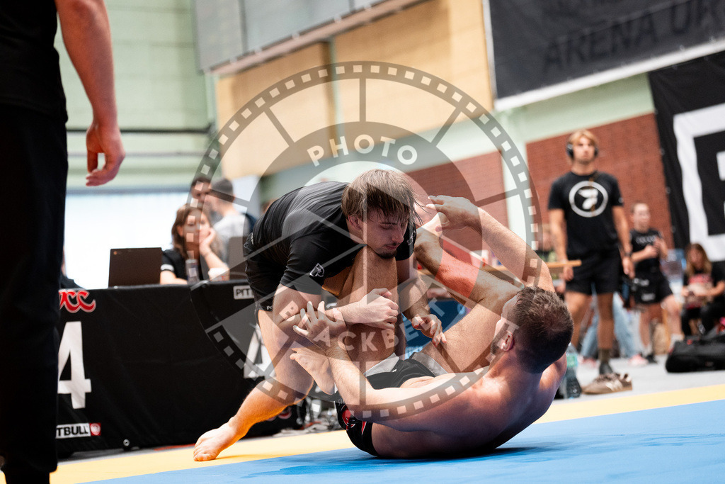 20250906PBB0966 | Fighters compete during the ADCC European Trials  competition in Warsaw, Poland, on September 6, 2025.