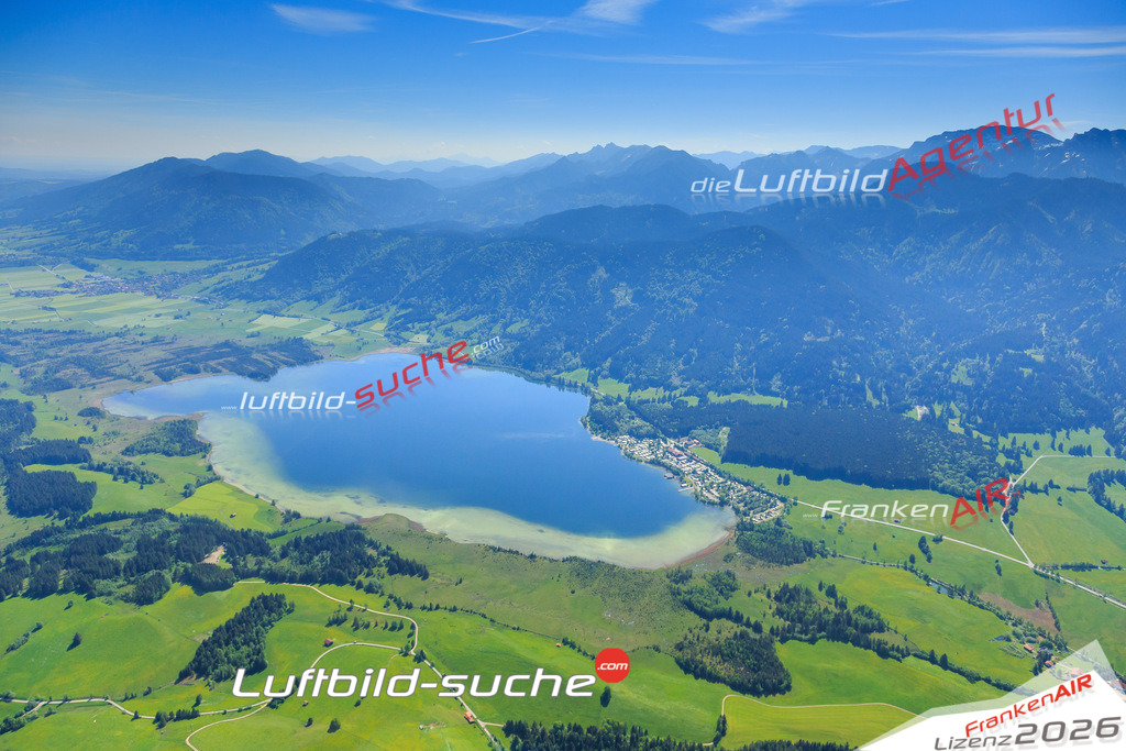 Luftbild von Bannwaldsee Schwangau - Luftaufnahme wurde 2015 von https://frankenair.de mittels Flugzeug (keine Drohne) erstellt - die Geschenkidee